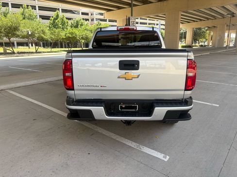 Used 2019 Chevrolet Colorado Z71 AWD/4WD image 7