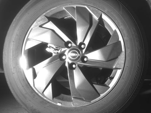 Used 2025 Nissan Rogue SV FWD image 15
