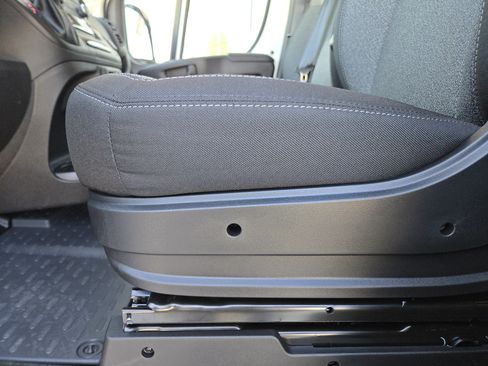 New 2026 RAM ProMaster 2500 w/ Convenience Group FWD image 18
