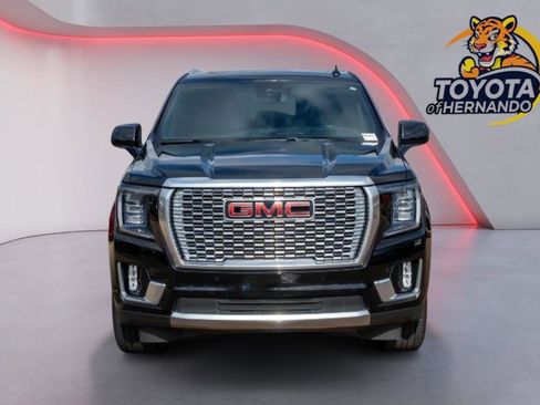 Used 2024 GMC Yukon Denali image 2