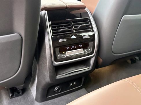 New 2026 BMW X5 xDrive40i w/ Executive Package image 16