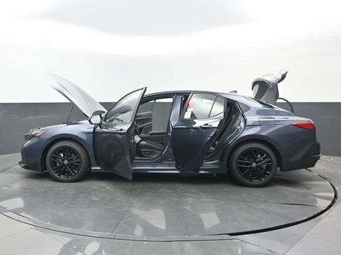 New 2026 Toyota Camry SE w/ Convenience Package image 32