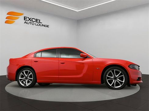 Used 2016 Dodge Charger R/T image 43