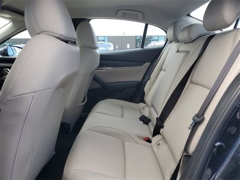 Used 2020 MAZDA MAZDA3 AWD Sedan w/ Preferred Package image 11