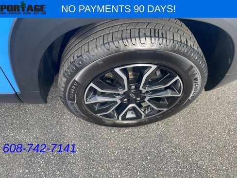 Used 2024 Chevrolet TrailBlazer ACTIV w/ Convenience Package AWD/4WD image 8