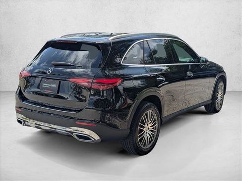 Certified 2026 Mercedes-Benz GLC 300 image 5