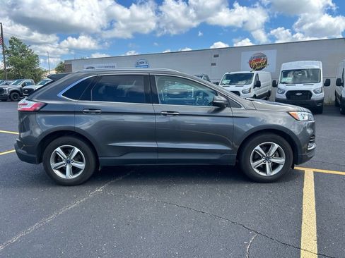 Used 2019 Ford Edge SEL w/ Equipment Group 201A FWD image 4
