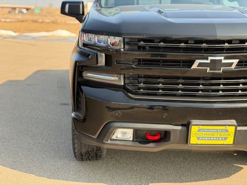 Used 2020 Chevrolet Silverado 1500 LT Trail Boss w/ Midnight Edition image 4