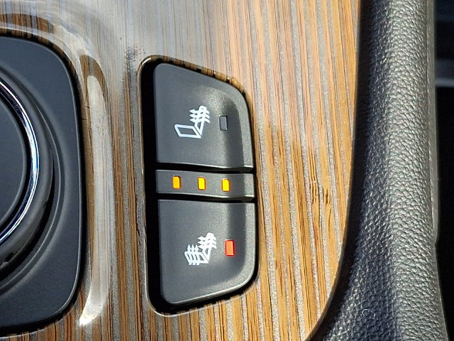 Used 2021 GMC Acadia SLE w/ Driver Convenience Package AWD/4WD image 26