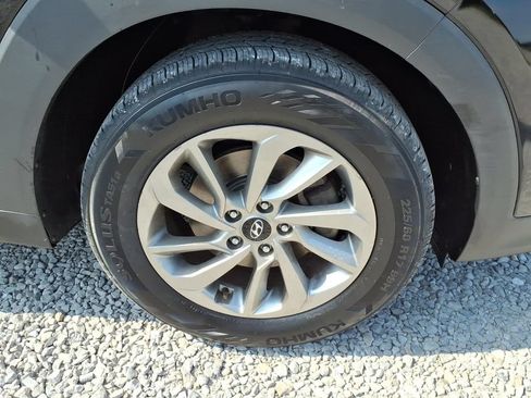 Used 2018 Hyundai Tucson SE w/ Cargo Package FWD image 14
