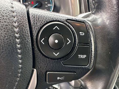 Used 2017 Toyota RAV4 Limited w/ Advanced Technology Package image 15