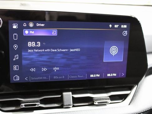 Used 2025 Chevrolet Equinox LT image 15