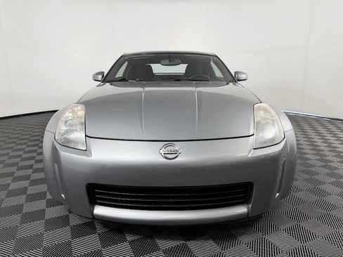 Used 2004 Nissan 350Z Enthusiast w/ Aerodynamics Pkg RWD image 4