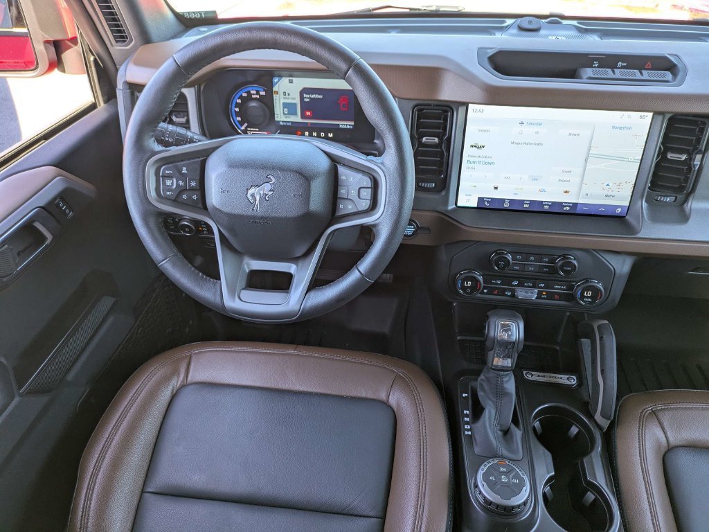 Used 2024 Ford Bronco Outer Banks AWD/4WD image 16
