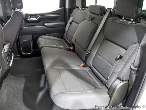Used 2025 GMC Sierra 1500 Elevation w/ Preferred Package AWD/4WD image 13