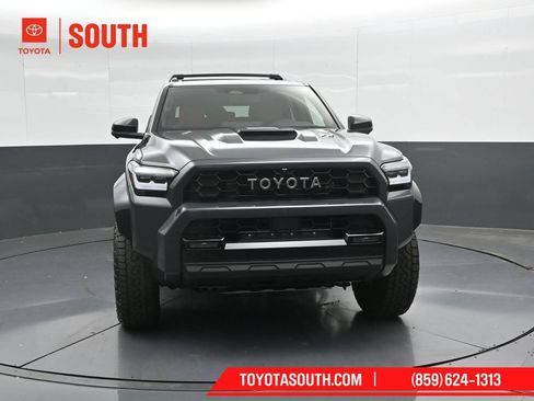 Used 2025 Toyota 4Runner TRD Pro AWD/4WD image 5