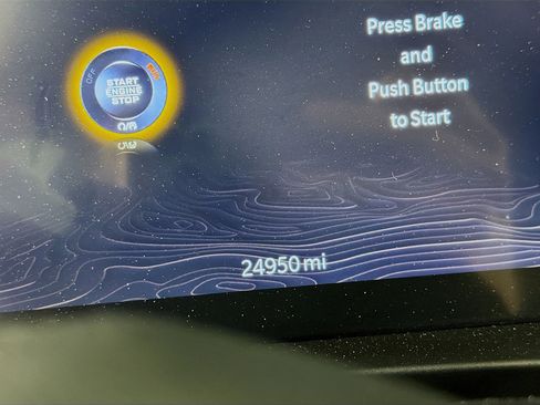 Used 2023 Jeep Grand Cherokee Limited w/ Black Appearance Package RWD image 19