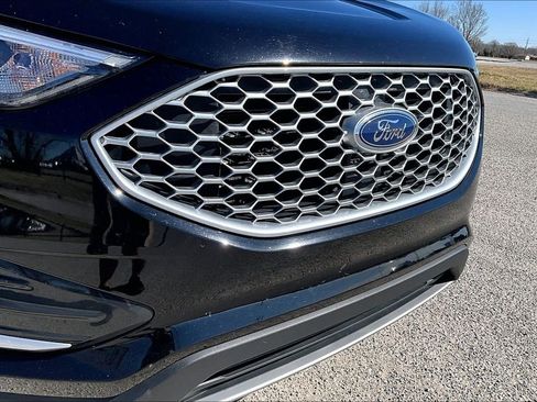 Used 2024 Ford Edge SEL image 27