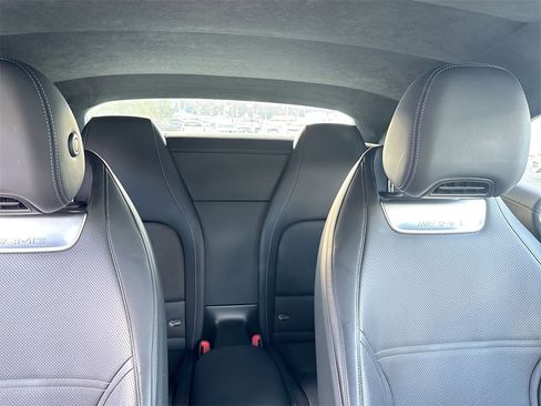 Used 2022 Mercedes-Benz SL 63 AMG 4MATIC image 33