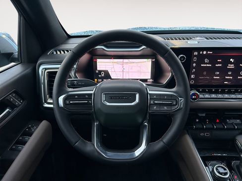 Used 2026 GMC Canyon Denali image 14