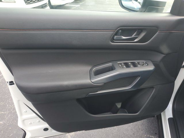 Certified 2025 Nissan Pathfinder Rock Creek AWD/4WD image 11