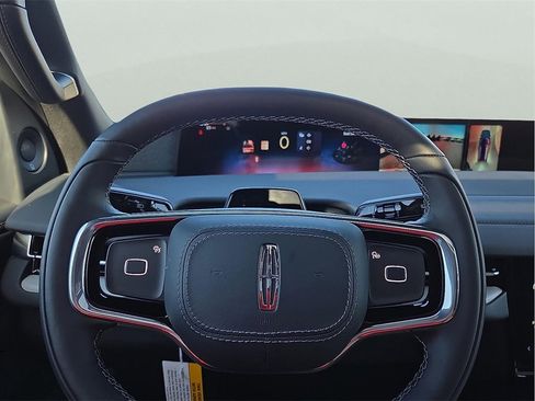 New 2025 Lincoln Navigator Reserve w/ Jet Appearance Package image 19