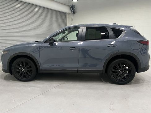 Used 2023 MAZDA CX-5 Carbon Edition image 5