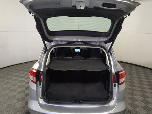 Used 2018 Ford C-MAX SE w/ Equipment Group 201A image 29