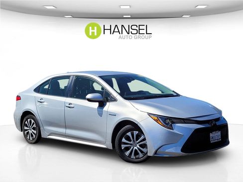 Used 2020 Toyota Corolla LE FWD image 1