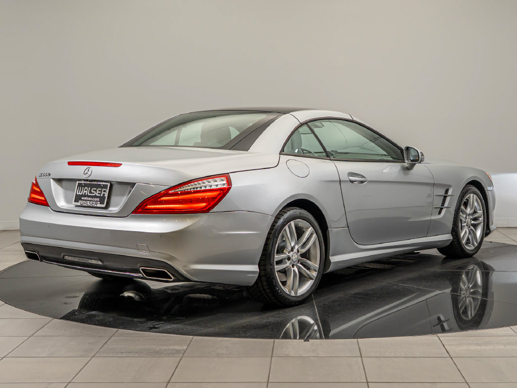 Used 2013 Mercedes-Benz SL 550 image 11