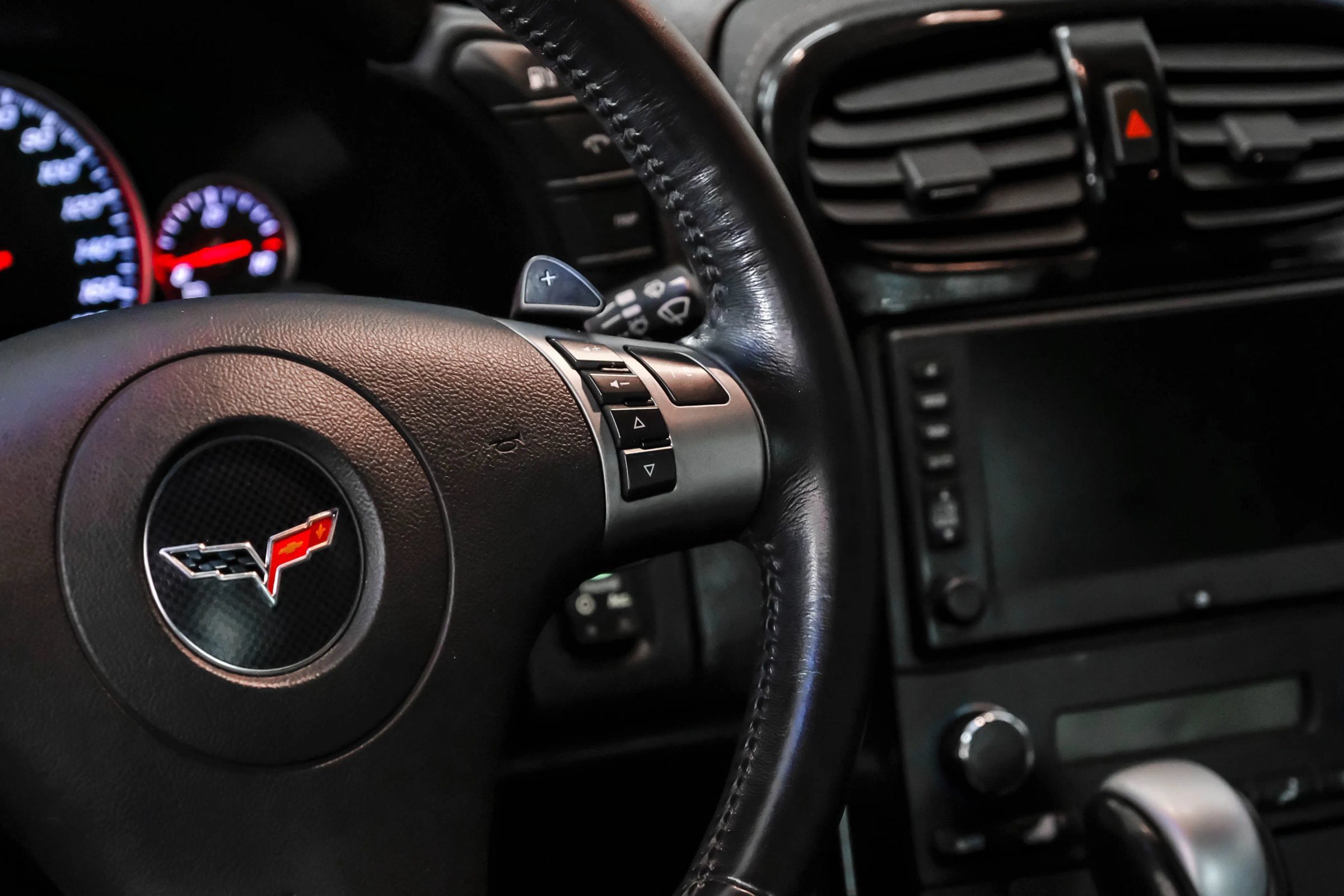 Used 2009 Chevrolet Corvette Coupe w/ Preferred Equipment Group RWD image 16