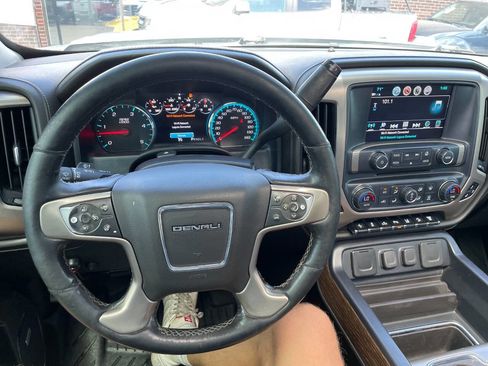 Used 2019 GMC Sierra 3500 Denali w/ Duramax Plus Package image 36