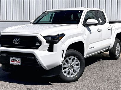 New 2026 Toyota Tacoma SR5