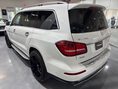 Used 2017 Mercedes-Benz GLS 450 4MATIC image 25