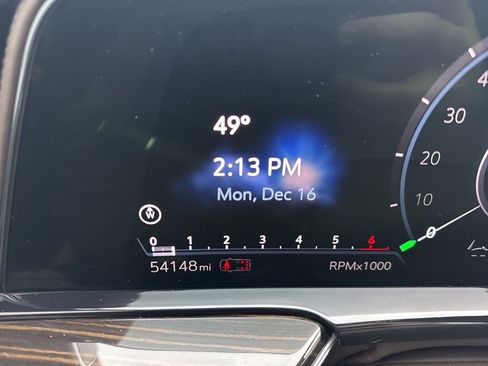 Used 2021 Cadillac Escalade Sport w/ Driver Assist Tech Package image 31