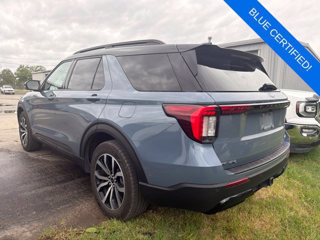 Certified 2025 Ford Explorer ST-Line AWD/4WD image 3