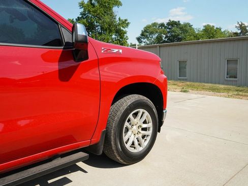 Used 2019 Chevrolet Silverado 1500 LT w/ All-Star Edition AWD/4WD image 17