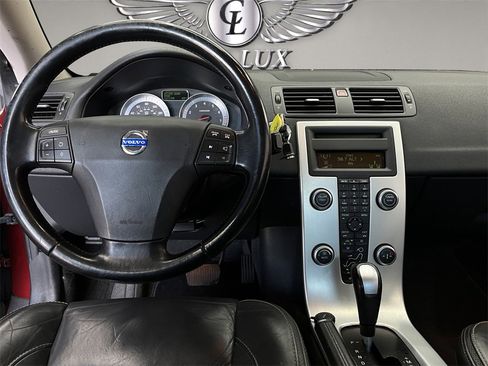 Used 2011 Volvo C70 T5 image 13