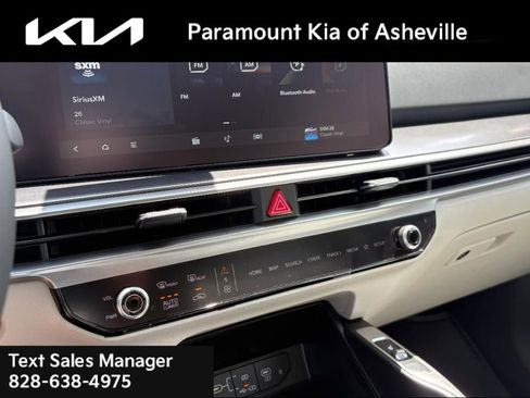 New 2025 Kia Sorento EX w/ Panoramic Sunroof Package image 11