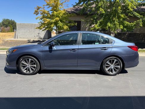 Used 2018 Subaru Legacy 2.5i Limited image 4