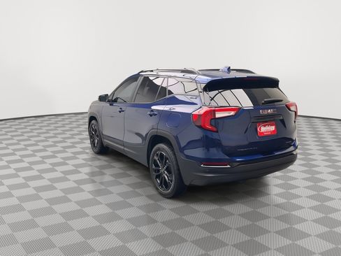 Used 2022 GMC Terrain SLE w/ Driver Convenience Package image 38
