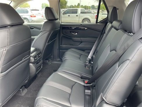 New 2025 Honda Pilot Touring image 26