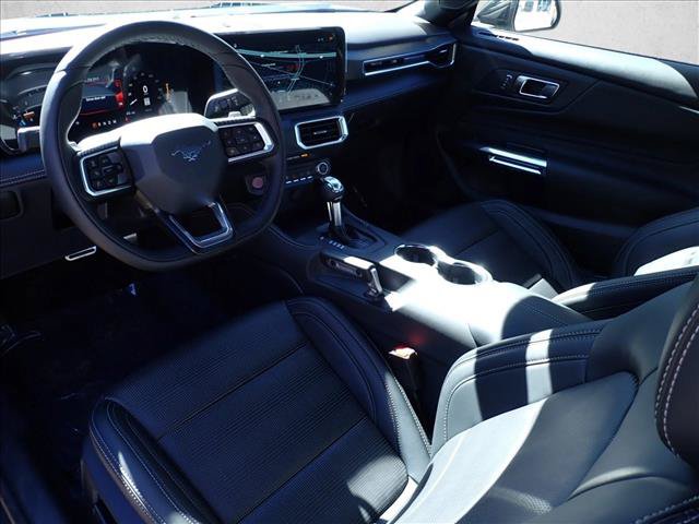 New 2026 Ford Mustang GT Premium w/ GT Performance Package RWD image 9