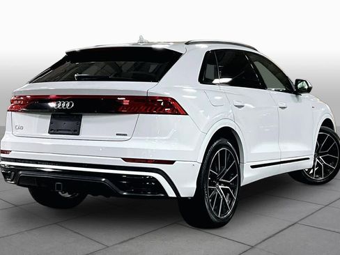 Used 2023 Audi Q8 Prestige AWD/4WD image 13