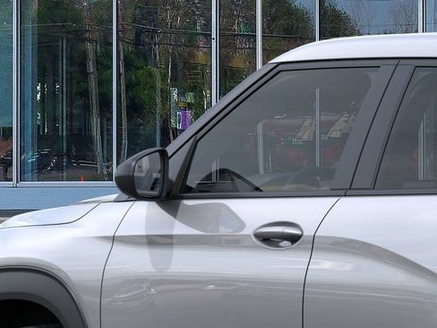 New 2026 Chevrolet TrailBlazer LS AWD/4WD image 12