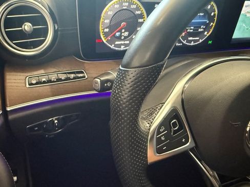 Used 2018 Mercedes-Benz E 63 AMG S image 19
