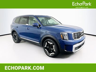 Used 2025 Kia Telluride S