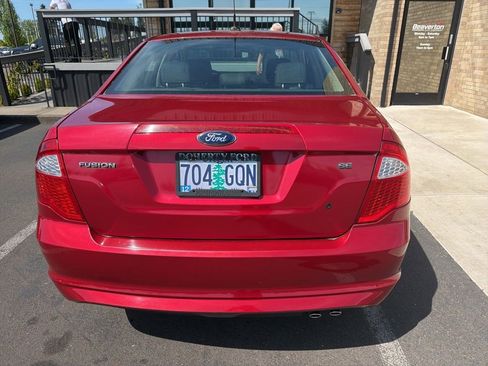 Used 2012 Ford Fusion SE FWD image 3