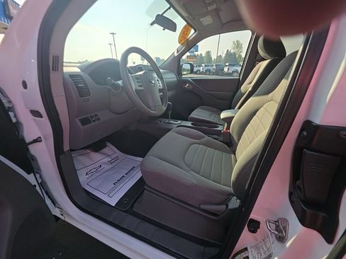 Used 2020 Nissan Frontier S AWD/4WD image 15