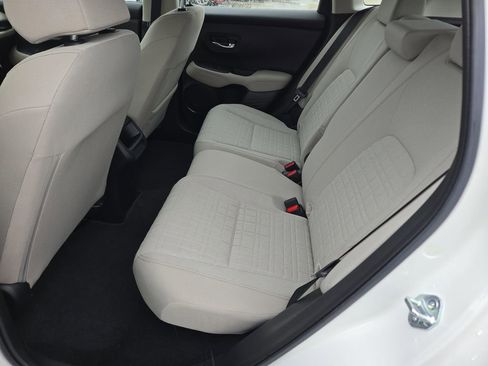 Used 2023 Honda HR-V LX image 16